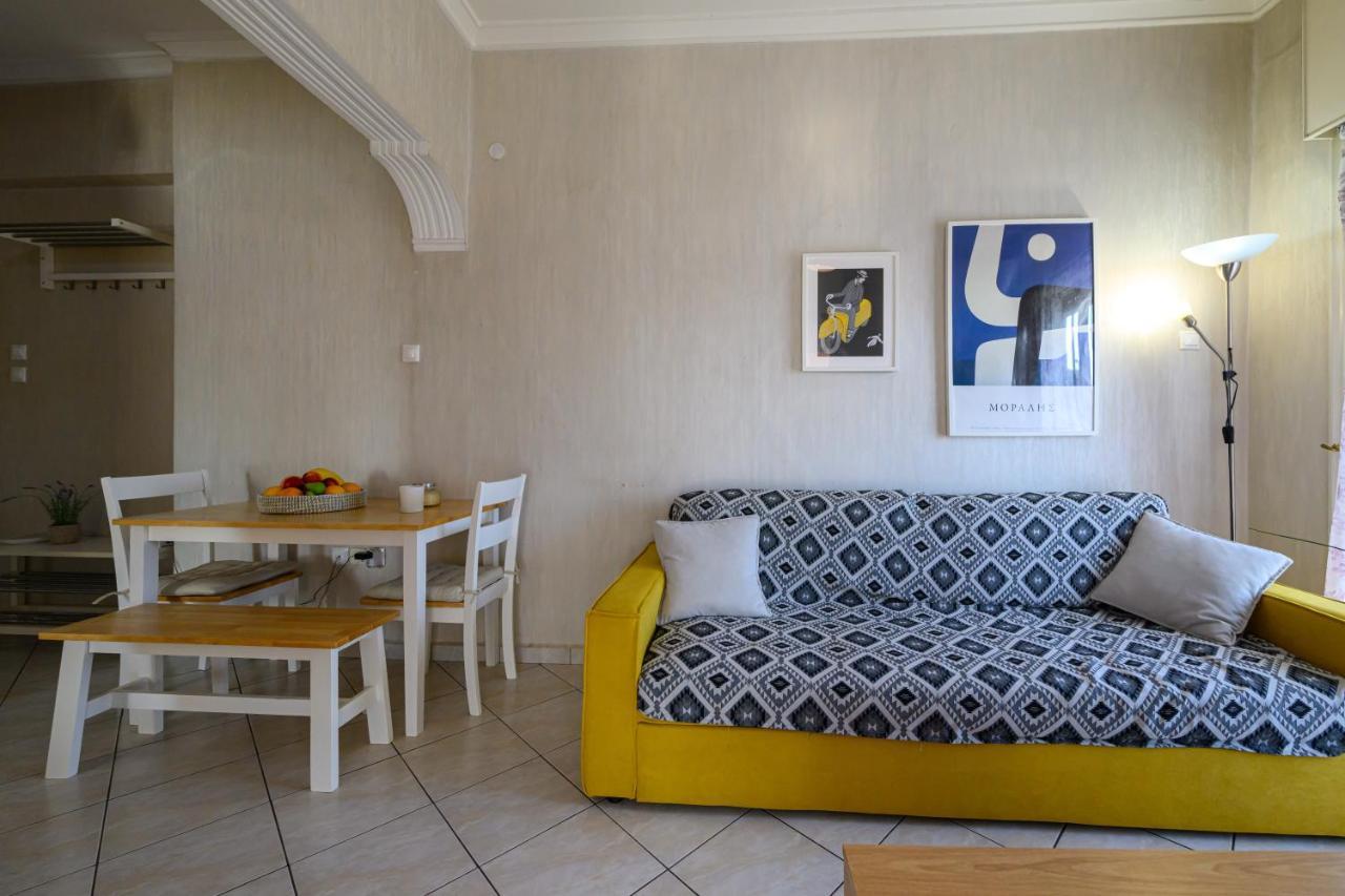 Roubini 52 Apartment Kalamata Exterior photo