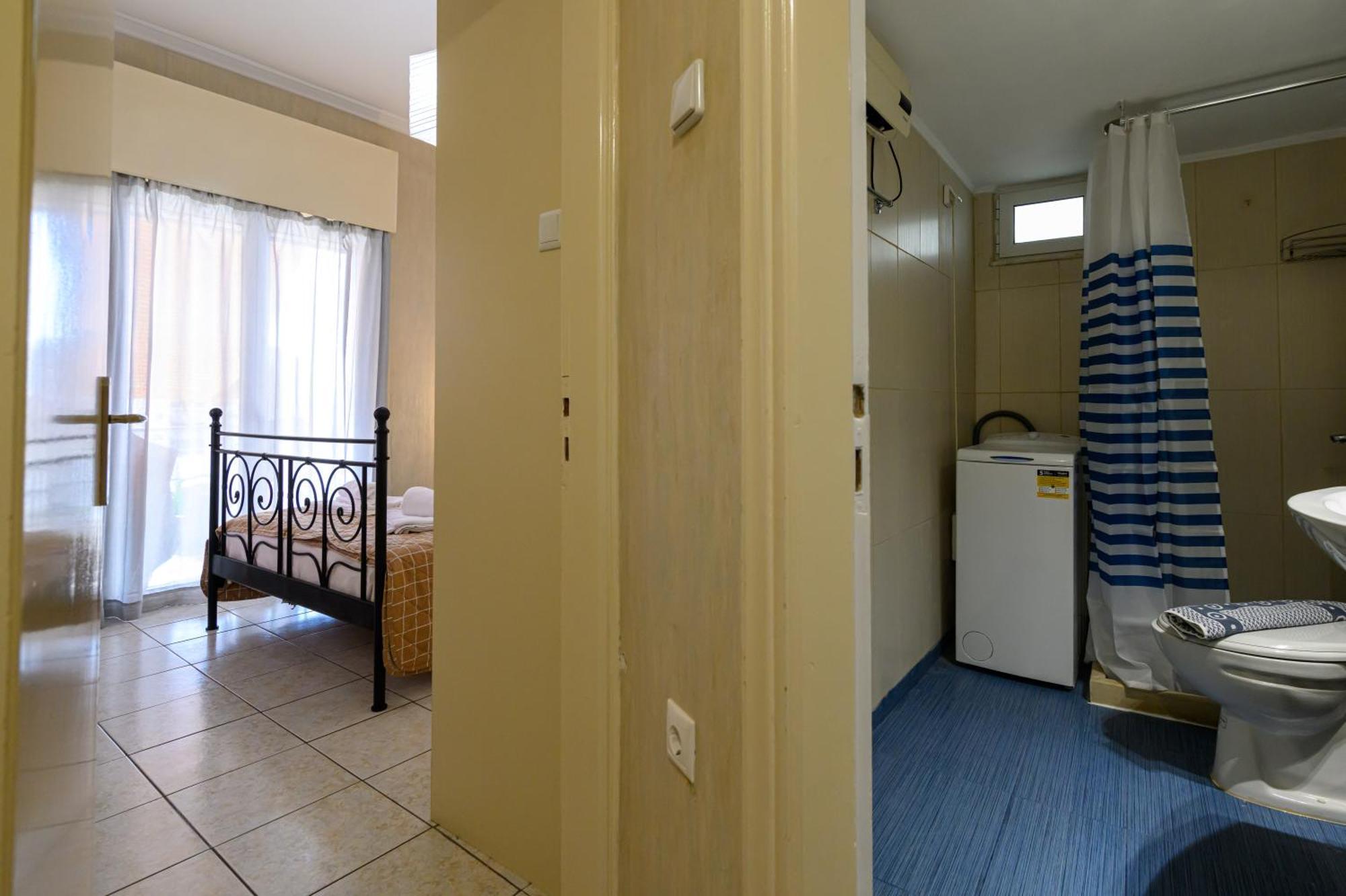 Roubini 52 Apartment Kalamata Exterior photo